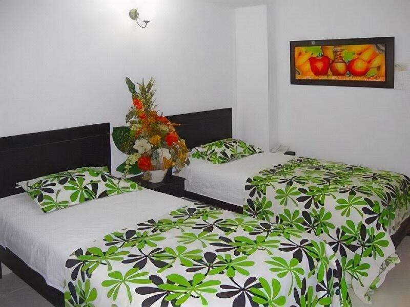 Hotel La Media Naranja Монтерия Экстерьер фото